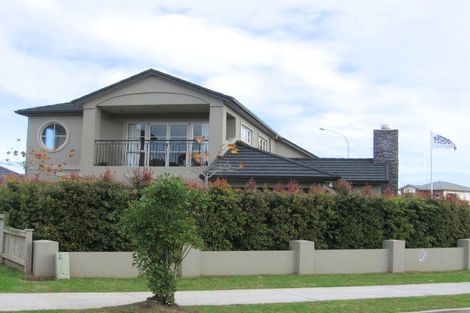 Photo of property in 1 Duntrune Road, Flat Bush, Auckland, 2016