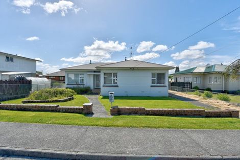 Photo of property in 7 Johnston Street, Gore, 9710