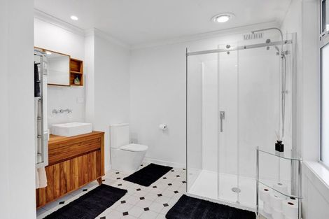 Photo of property in 279 Manutahi Road, Lepperton, New Plymouth, 4372