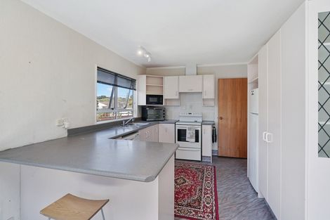 Photo of property in 40 Rauparaha Street, Waikanae Beach, Waikanae, 5036