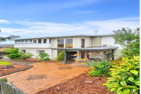 Photo of property in 34 Kirby Street, Glendene, Auckland, 0602