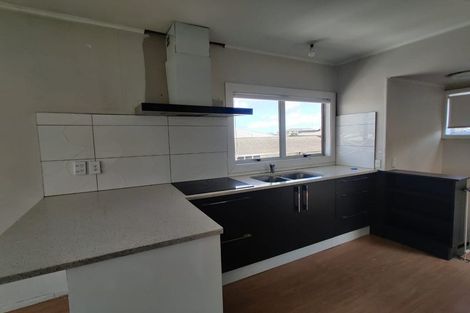 Photo of property in 1 Browns Road, Manurewa, Auckland, 2102