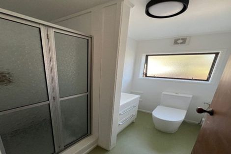 Photo of property in 2 Empire Road, Orewa, 0931