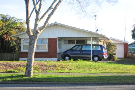 Photo of property in 55 Sandwich Road, St Andrews, Hamilton, 3200