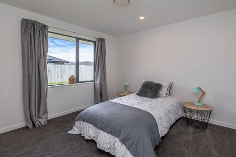 Photo of property in 93 Whincops Road, Halswell, Christchurch, 8025