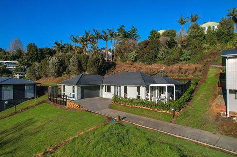 Photo of property in 7 Kingston Place, Kerikeri, 0230