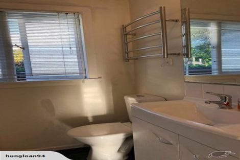 Photo of property in 70 Memorial Avenue, Ilam, Christchurch, 8053