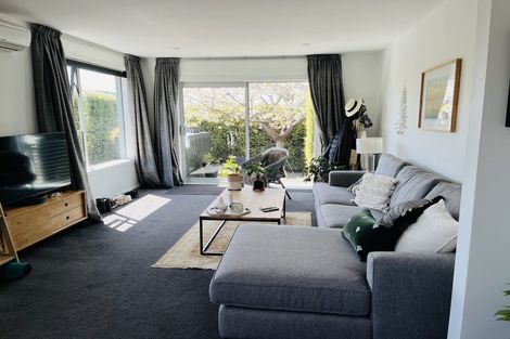 Photo of property in 1/1007 Colombo Street, St Albans, Christchurch, 8014