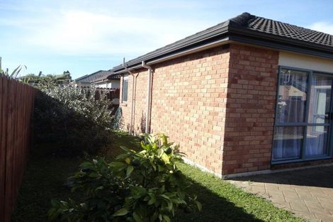 Photo of property in 71 Espalier Drive, Henderson, Auckland, 0612