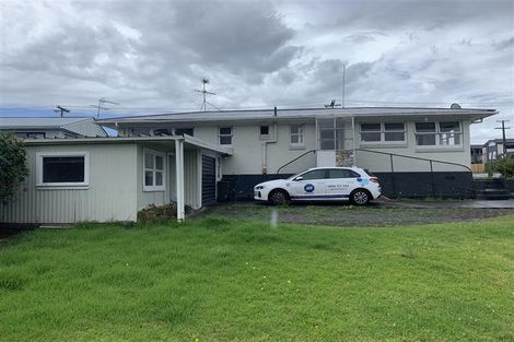 Photo of property in 44 Thompson Terrace, Manurewa, Auckland, 2102