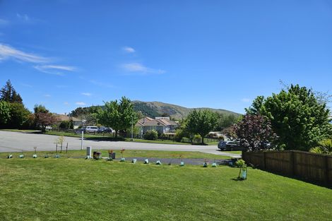 Photo of property in 32 Aorangi Crescent, Lake Tekapo, 7999