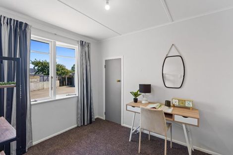 Photo of property in 310 Te Moana Road, Waikanae, 5036