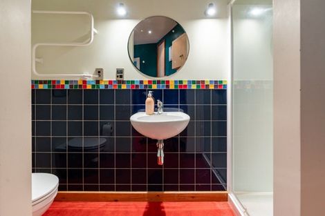 Photo of property in 142 Grafton Road, Roseneath, Wellington, 6011