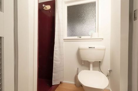 Photo of property in 11a Mizpah Road, Waiake, Auckland, 0630