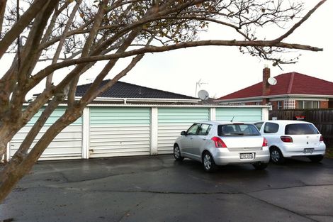 Photo of property in 2/8 Hillcrest Road, Papatoetoe, Auckland, 2025