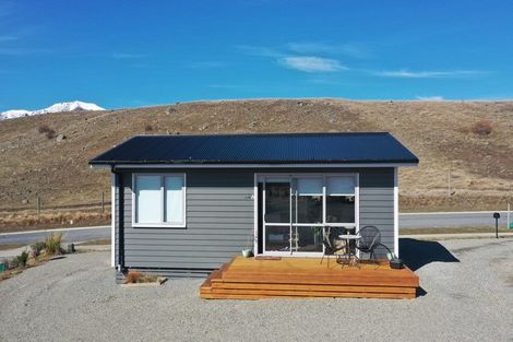 Photo of property in 33 Mistake Drive, Lake Tekapo, 7999