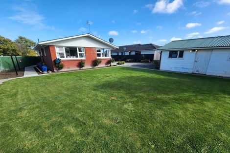 Photo of property in 72 Niven Street, Avondale, Christchurch, 8061