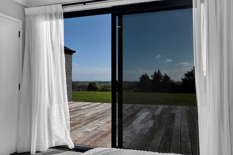 Photo of property in 110 Stockman Road, Tikorangi, Waitara, 4383