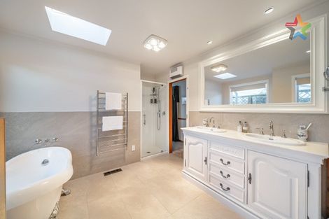 Photo of property in 12 Copeland Street, Hutt Central, Lower Hutt, 5011