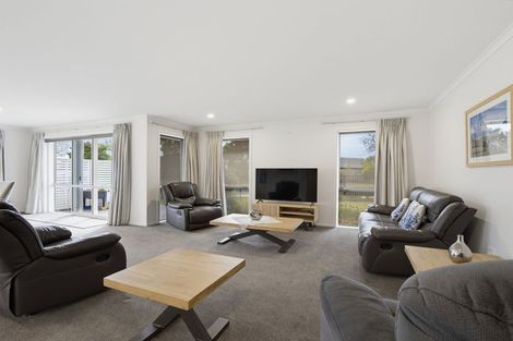 Photo of property in 1a Clifford Place, Amberley, 7410