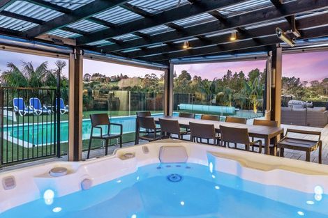 Photo of property in 189 Point View Drive, East Tamaki Heights, Auckland, 2016