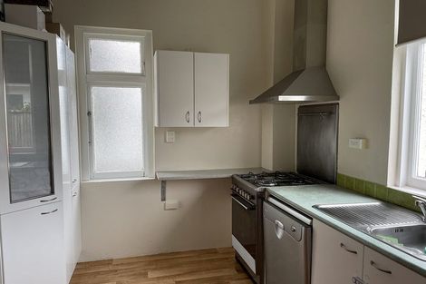 Photo of property in 1/184 The Parade, Island Bay, Wellington, 6023