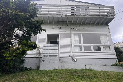 Photo of property in 26 Titiro Moana Road, Korokoro, Lower Hutt, 5012