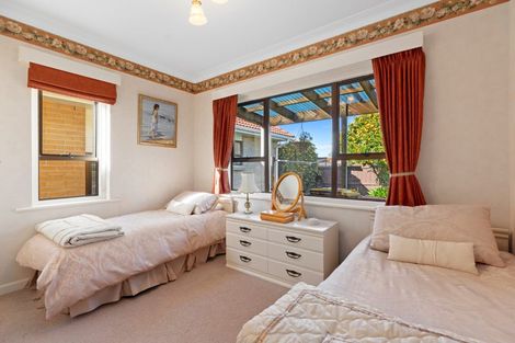 Photo of property in 10 Brinkley Road, Otumoetai, Tauranga, 3110