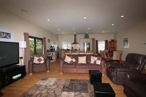 Photo of property in 41d Salisbury Road, Birkdale, Auckland, 0626