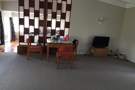 Photo of property in 17 Gregory Place, Mount Roskill, Auckland, 1041