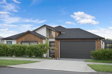 Photo of property in 54 Siren Street, Wainui, 0932