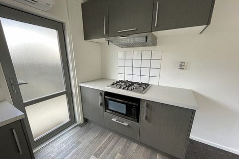 Photo of property in 4/3 Angle Street, Picton, 7220