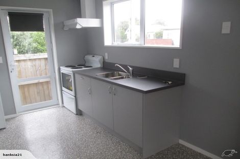 Photo of property in 1/494 Barbadoes Street, Edgeware, Christchurch, 8013