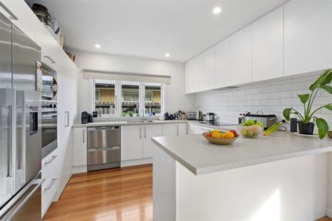 Photo of property in 5 Joyce Crescent, Ilam, Christchurch, 8041