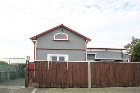 Photo of property in 8 Bignell Street, Gonville, Whanganui, 4501