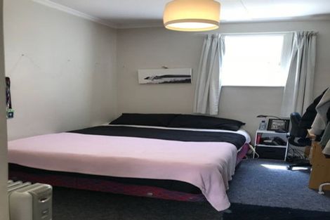 Photo of property in 16 Normanby Street, Newtown, Wellington, 6021