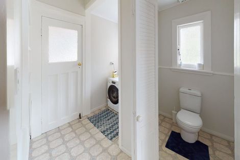 Photo of property in 9 Kent Road, Saint Johns Hill, Whanganui, 4501