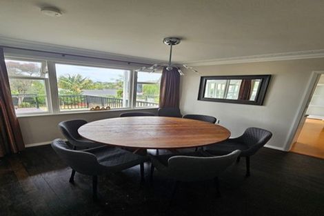 Photo of property in 38 Alexander Street, Cockle Bay, Auckland, 2014