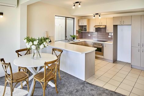 Photo of property in 172a Saint Andrews Road, Plimmerton, Porirua, 5026