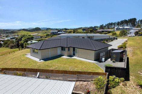 Photo of property in 22 Midgard Road, Coopers Beach, 0420