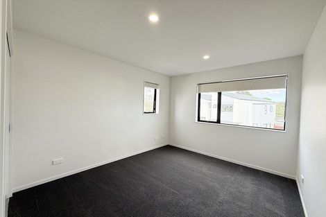 Photo of property in 52a Crestview Rise, Papakura, 2110