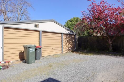 Photo of property in 67 Memorial Avenue, Ilam, Christchurch, 8053