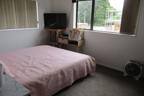 Photo of property in 58a Swanson Road, Henderson, Auckland, 0610