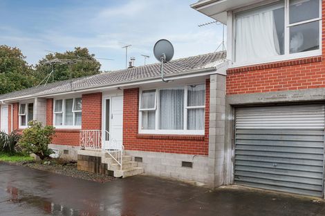 Photo of property in 2/27 Cardwell Street, Onehunga, Auckland, 1061