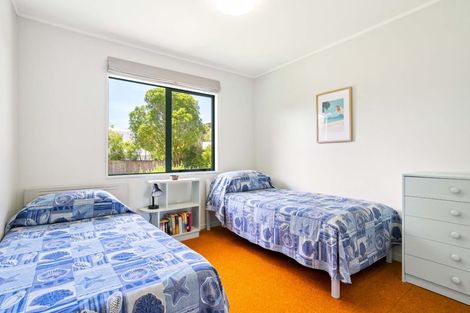 Photo of property in 15 Holland Close, Pauanui, Hikuai, 3579