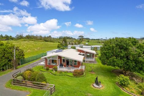 Photo of property in 1003 State Highway 16, Waimauku, 0883