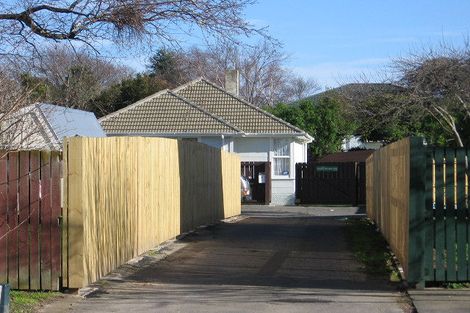 Photo of property in 5 Crewe Crescent, Hokowhitu, Palmerston North, 4410