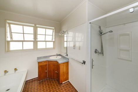 Photo of property in 91 Bridge Street, Bulls, 4818