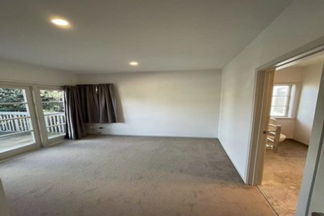 Photo of property in 7 Thornton Road, Milford, Auckland, 0620