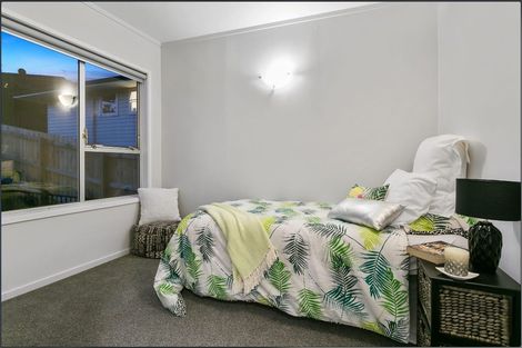 Photo of property in 3 Dunraven Place, Torbay, Auckland, 0630
